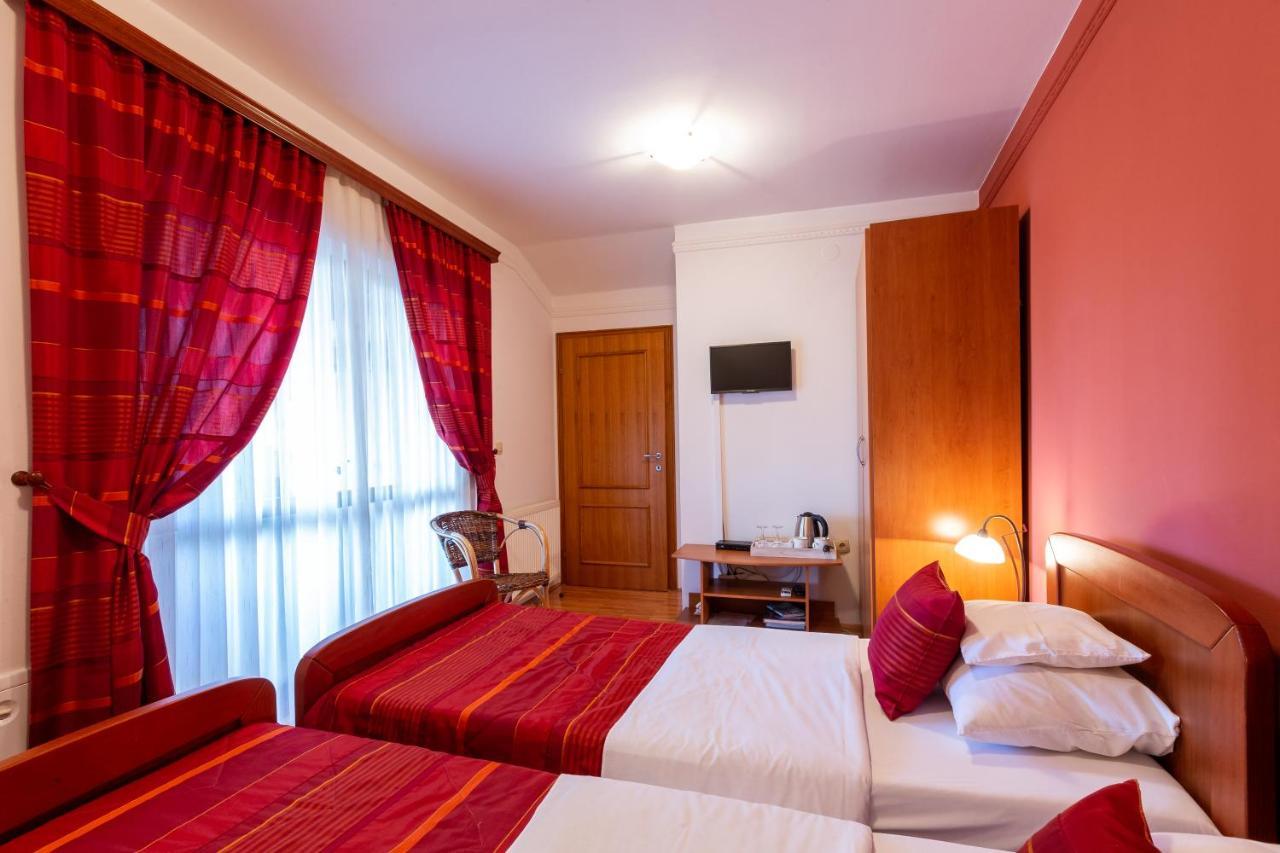 Podrumi Kolar "Suza Baranje" Kneževi Vinogradi Exterior foto